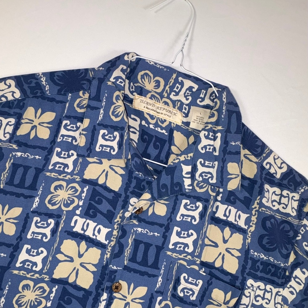 Island Republic Men Blue 100% Silk Geometric Floral Aloha Camp Shirt Large